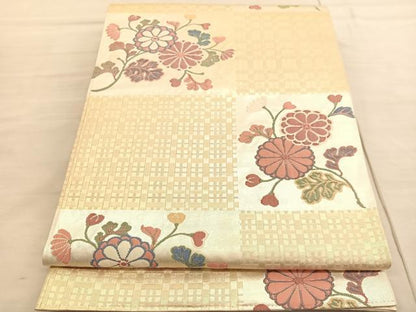 平和屋着物◎六通柄袋帯　能衣　格子菊文様　金銀糸　正絹　逸品　BAAV3589hv