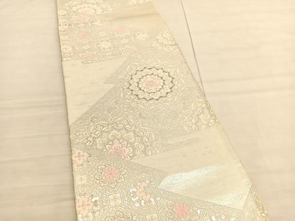 平和屋着物◎六通柄袋帯　唐織　松皮菱宝相華　プラチナ二重箔　正絹　逸品　BAAV3596hv