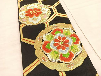 平和屋着物◎六通柄袋帯　唐織　亀甲花文　黒地　金糸　正絹　逸品　BAAV3831hv
