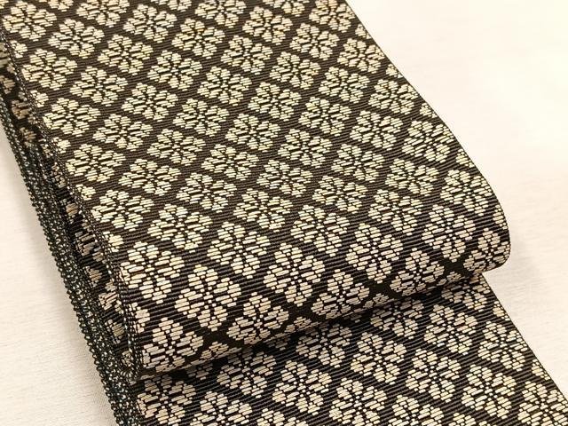 平和屋着物●男性　本場筑前博多織　角帯　花菱文　正絹　逸品　未使用　BAAV4386yc