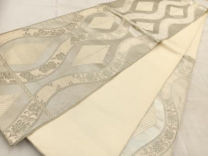 平和屋着物◎六通柄袋帯　唐織　立涌若松葉文　銀糸　正絹　逸品　BAAV4614yc