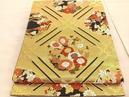 平和屋着物◎六通柄袋帯 唐織 菱天井花丸文 黒地 金糸 正絹 逸品 BAAV5024hv