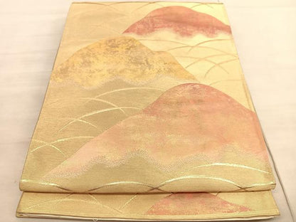 平和屋着物◎六通柄袋帯　遠山芝草文　金糸　引箔　正絹　逸品　BAAV5098hv