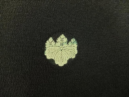 平和屋着物■豪華黒留袖　刺繍　草花文　金彩　正絹　逸品　BAAV6083mz