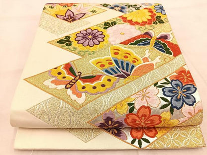 平和屋着物●西陣 白綾苑大庭 六通柄袋帯 唐織 短冊花蝶文 金銀糸 正絹 逸品 BAAV6435yc