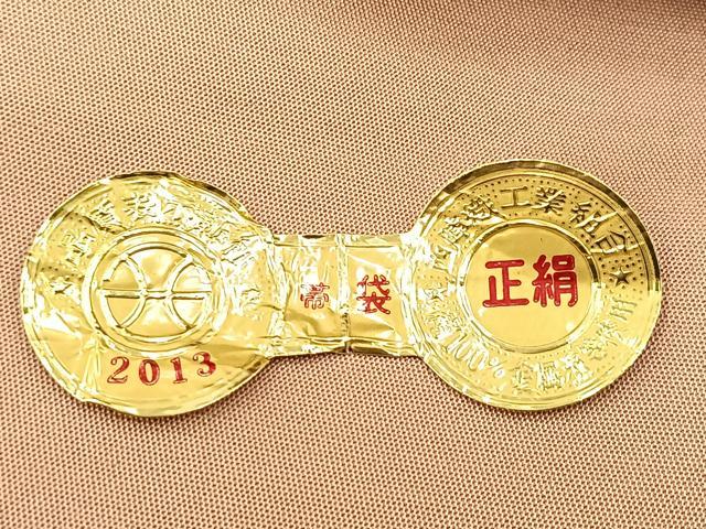 平和屋着物◎西陣　六通柄袋帯　唐織　地紙御所車花文　金糸　証紙付き　正絹　逸品　BAAV6727yc