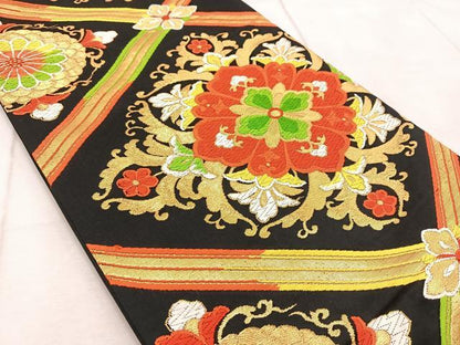 平和屋着物◎六通柄袋帯 唐織 更紗花菱文 黒地 金糸 正絹 逸品 BAAV6742yc