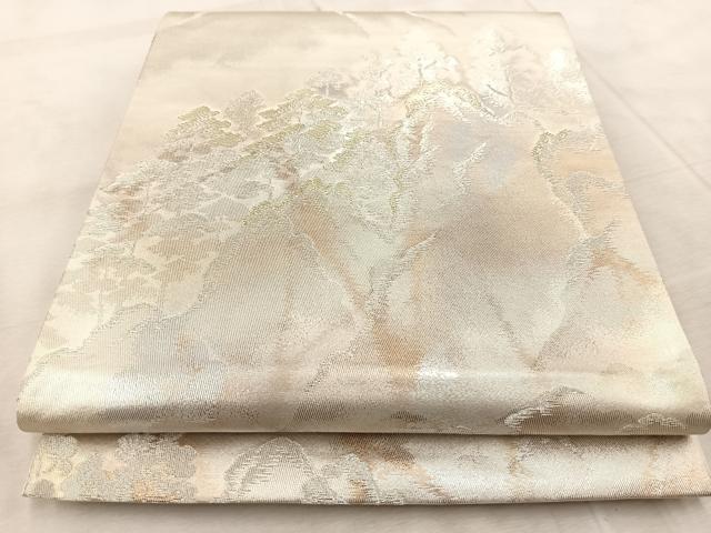 平和屋着物◎西陣　六通柄袋帯　唐織　遠山樹林文　金銀糸　引箔　正絹　逸品　BAAV6852yc