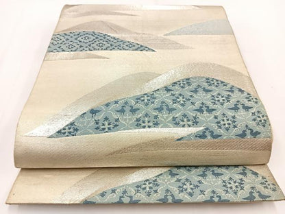 平和屋着物◎六通柄袋帯　唐織　向かい鳥重ね山文　銀糸　正絹　逸品　BAAV7366yc