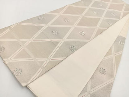 平和屋着物◎六通柄袋帯　唐織　菱天井花文　銀糸　正絹　逸品　BAAV7391yc