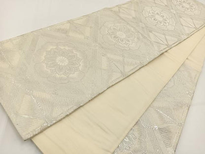 平和屋着物◎六通柄袋帯　唐織　菱天井花文　銀糸　正絹　逸品　BAAV7433yc