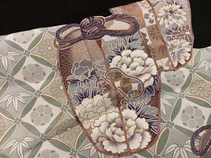 平和屋着物■豪華黒留袖　刺繍　陶器花文　正絹　逸品　BAAV8357mz