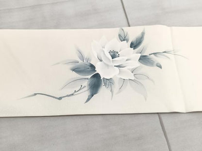 平和屋着物●塩瀬 九寸名古屋帯 作家物 手描き 枝花文 正絹 逸品 BAAV8844hv