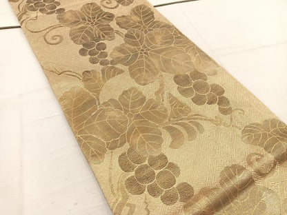 平和屋着物◎佐賀錦　六通柄袋帯　葡萄蔦の葉文　金糸　正絹　逸品　BAAV9234mz