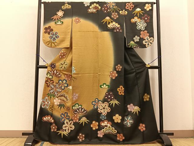 平和屋着物●訪問着　駒刺繍　松竹梅　暈し染め　黒緑色地　金銀彩　正絹　逸品　BAAW0889hj