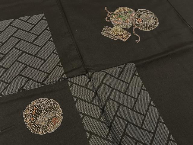 平和屋着物●訪問着　本場大島紬　刺繍　兎　雪輪蔦の葉文　正絹　逸品　BAAW0893hj