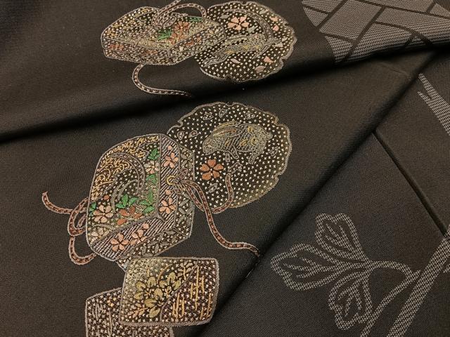 平和屋着物●訪問着　本場大島紬　刺繍　兎　雪輪蔦の葉文　正絹　逸品　BAAW0893hj