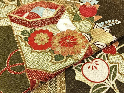 平和屋着物●豪華振袖 総絞り 駒刺繍 貝桶花文 金彩 鈴乃屋扱い 正絹 逸品 BAAW0898hj