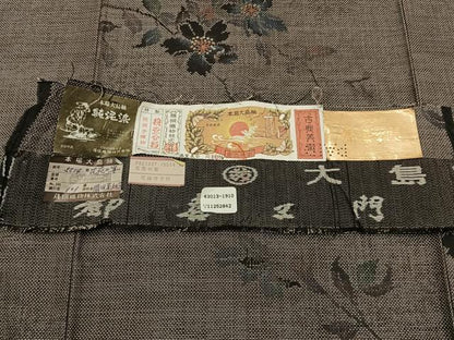 平和屋着物●都喜ヱ門 本場大島紬 純泥染め 9マルキ 花苑の宴 藤絹織物謹製 証紙付き 正絹 逸品 未使用 BAAW0915hj