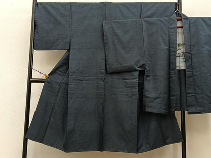 平和屋着物●男性　本場大島紬　アンサンブル　100亀甲　総詰め　正絹　逸品　BAAW0921hj