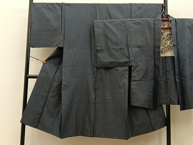 平和屋着物●男性　本場大島紬　アンサンブル　絣文様　正絹　逸品　BAAW0924hj 平和屋着物○男性 本場大島紬 アンサンブル 絣文様 正絹 逸品 BAAW0924hj