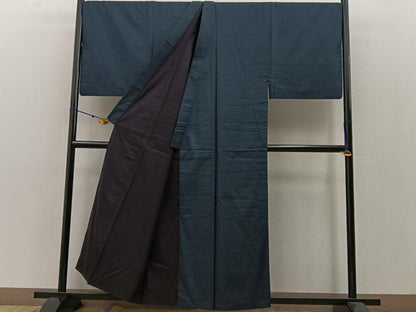 平和屋着物●男性　本場大島紬　アンサンブル　100亀甲　総詰め　キングサイズ　正絹　逸品　BAAW0925hj