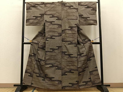 平和屋着物●本場大島紬 9マルキ エ霞文様 正絹 逸品 BAAW0989hj