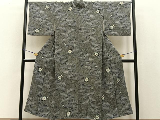 平和屋着物●上質な小紋 花蝶文 たたき染め 黒地 金銀彩 正絹 逸品 BAAW0993hj