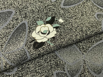 平和屋着物●上質な小紋 花蝶文 たたき染め 黒地 金銀彩 正絹 逸品 BAAW0993hj