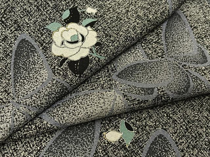平和屋着物●上質な小紋 花蝶文 たたき染め 黒地 金銀彩 正絹 逸品 BAAW0993hj