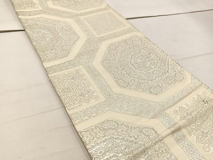 平和屋着物◎六通柄袋帯　幾何学花文　銀糸　正絹　逸品　BAAW1283mz