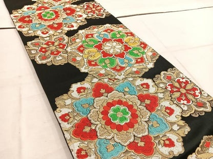 平和屋着物◎六通柄袋帯　唐織　正倉院　黒地　金糸　正絹　逸品　BAAW1441mz