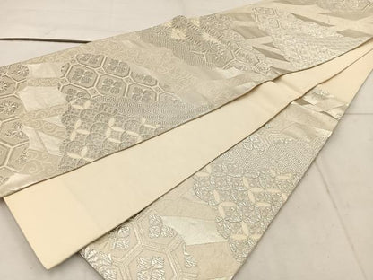 平和屋着物◎六通柄袋帯 雲取り蜀江花文 金糸 引箔 正絹 逸品 BAAW1459mz