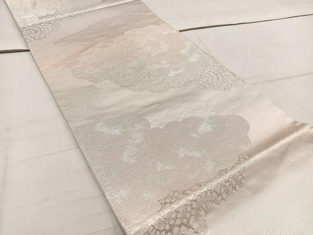 平和屋着物◎六通柄袋帯　雲重ね花文　銀糸　正絹　逸品　BAAW1894mz