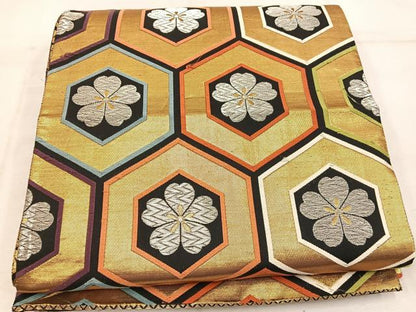 平和屋着物◎両面　六通柄袋帯　亀甲花文　黒地　金銀糸　正絹　逸品　BAAW1963mz