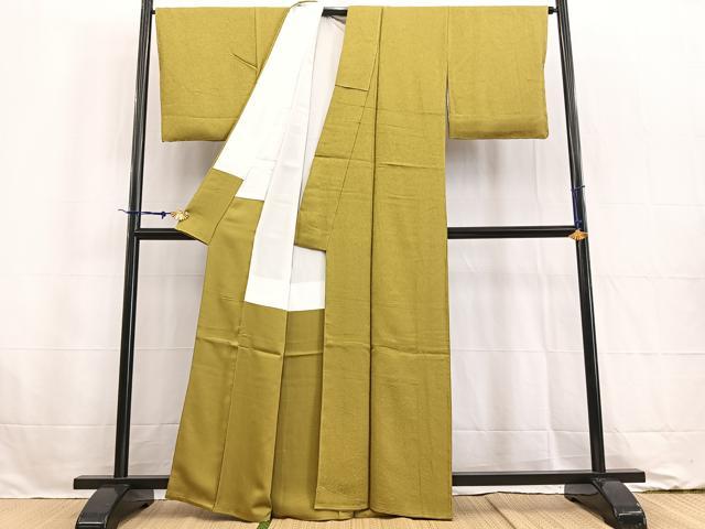 平和屋着物●山上憶良 色無地 草花地紋 菜種油色 正絹 逸品 未使用 BAAW2171yc