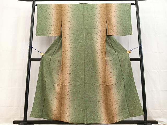 平和屋着物▽上質な小紋 単衣 型染め こぼれ松笹の葉文 暈し染め 正絹 逸品 未使用 BAAW2193yc