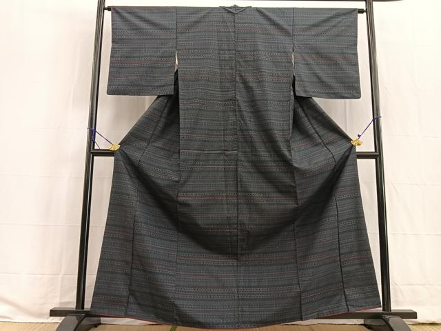 平和屋着物▽本場大島紬　単衣　7マルキ　唐草文　正絹　逸品　BAAQ4932du 平和屋着物□本場大島紬 7マルキ 吉祥花文 正絹 逸品 CABF1687th