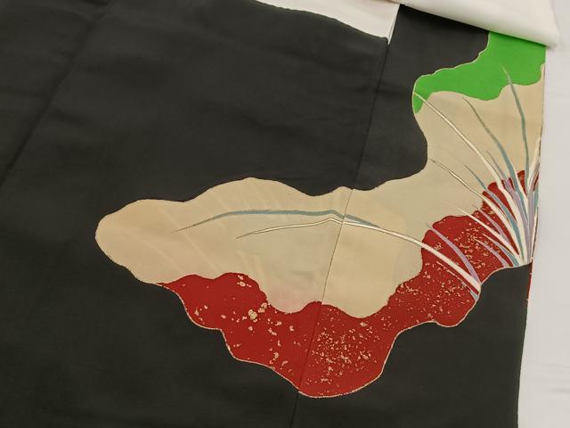 平和屋着物■豪華黒留袖 駒刺繍 道長舞蝶草葉文 金彩 正絹 逸品 BAAW2746yc