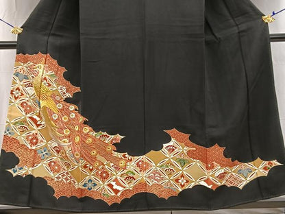 平和屋着物■豪華黒留袖　駒刺繍　孔雀吉祥花文　金彩　銀糸　正絹　逸品　BAAW2861yc