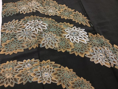 平和屋着物■豪華黒留袖　銀駒刺繍　草花文　金彩　正絹　逸品　BAAW2921yc