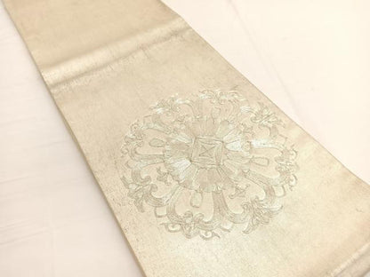 平和屋着物◎西陣　太鼓柄袋帯　総駒刺繍　宝相華　銀糸　引箔　正絹　逸品　BAAW3013hv