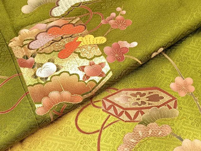 平和屋着物■訪問着　駒刺繍　貝桶松梅文　暈し染め　金彩　正絹　逸品　BAAW3386hv