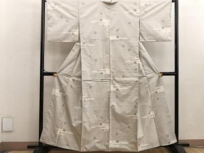 平和屋着物●本場大島紬 白大島 9マルキ エ霞枝花文 正絹 逸品 BAAW3433mz