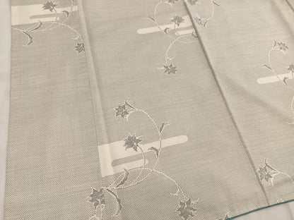 平和屋着物●本場大島紬 白大島 9マルキ エ霞枝花文 正絹 逸品 BAAW3433mz