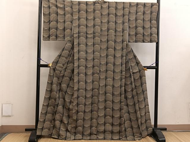 平和屋着物●上質な紬 萬葉織 格子柄 証紙付き 正絹 逸品 BAAW3485mz