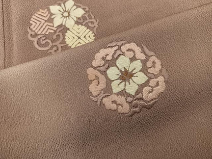 平和屋着物●訪問着 紬地 総刺繍 草花文 暈し染め 金糸 正絹 逸品 BAAW3518mz