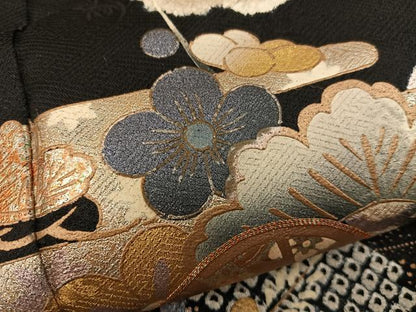 平和屋着物●訪問着 駒刺繍 絞り 鼓梅花文 黒地 金銀彩 正絹 逸品 BAAW3529mz