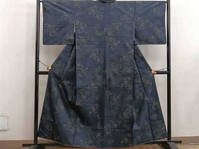 平和屋着物●本場大島紬 雲重ね花文 やまと誂製 証紙付き 正絹 逸品 未使用 BAAW3655mz