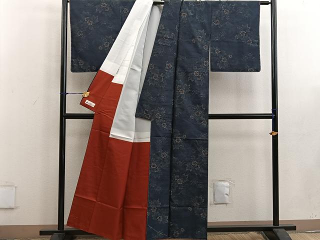 平和屋着物●本場大島紬 雲重ね花文 やまと誂製 証紙付き 正絹 逸品 未使用 BAAW3655mz